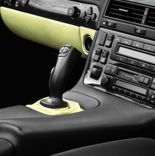 Die Steer-by-Wire-Technologie überträgt die Fahrer-Befehle vollständig über elektronische Signale an das Lenksystem. (Bild: Mercedes)